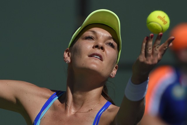 Agnieszka Radwańska pokonała Petrę Kvitową 6:2, 7:6(3) w ćwierćfinale turnieju WTA w Indian Wells. O finał krakowianka powalczy z Sereną Williams.