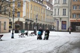 Śnieg zawitał do Zielonej Góry. Podoba się Wam widok za oknem?