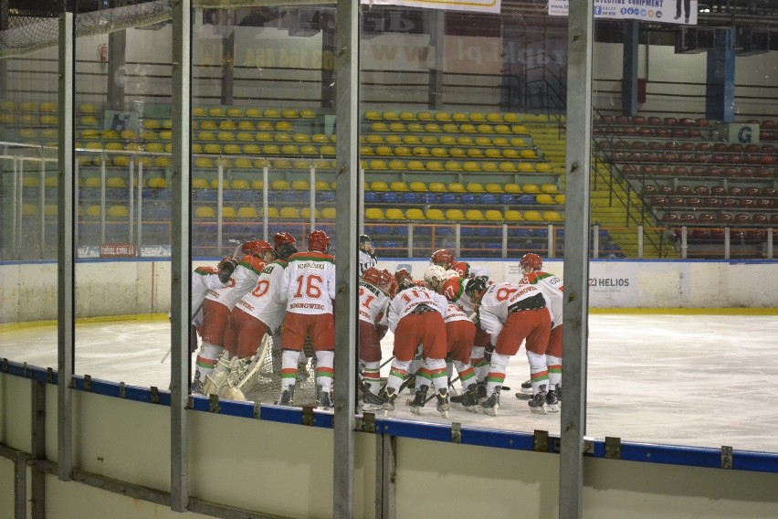 Sosnowiec: hokeiści pomagają dzieciom, ale nie zdobywają punktów [ZDJĘCIA]