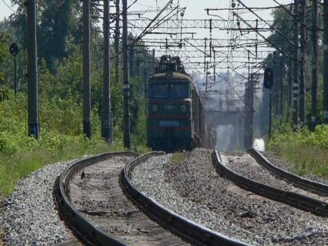 Z opóźnieniami pociągów muszą liczyć się pasażerowie PKP Intercity.