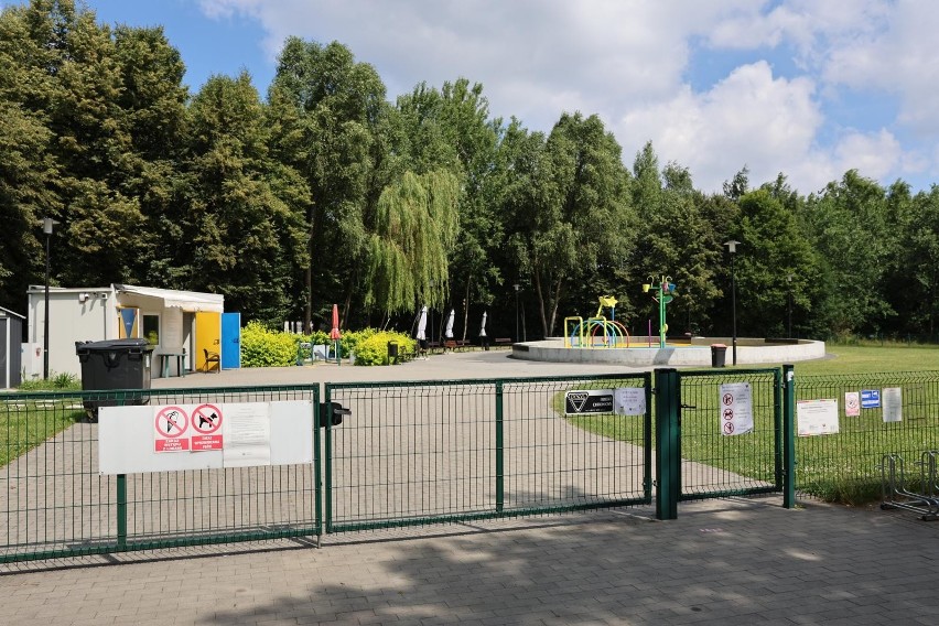 W Katowicach zamknięto kąpielisko i dwa wodne place zabaw.