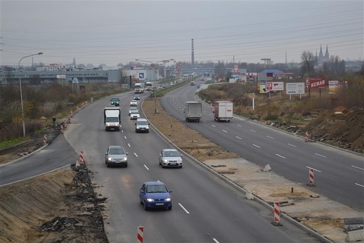 Częstochowa: Wiadukt nad DK 1 na ulicy Warszawskiej już...