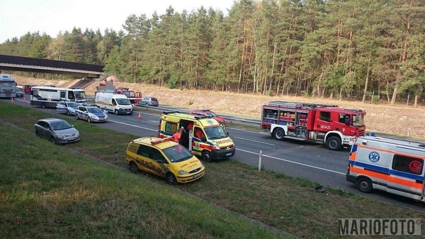 Wypadek na A4. Zderzyły się cztery samochody