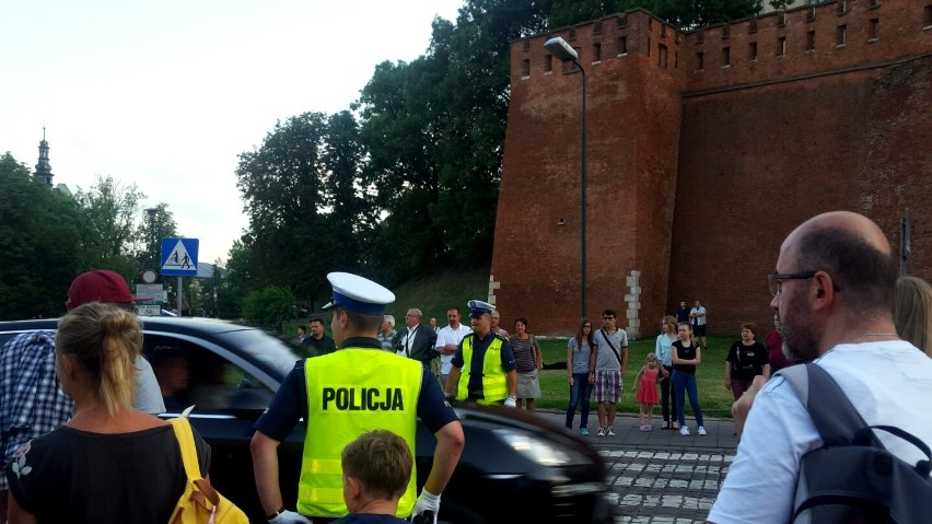 Jarosław Kaczyński odwiedził Wawel [ZDJĘCIA]