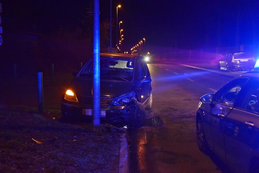 Zderzenie samochodów w Stargardzie. Sprawczyni kierowała pod wpływem alkoholu