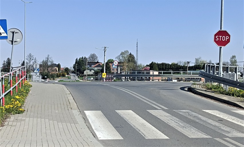 Skrzyżowanie ulicy Racławickiej z obwodnicą Proszowic