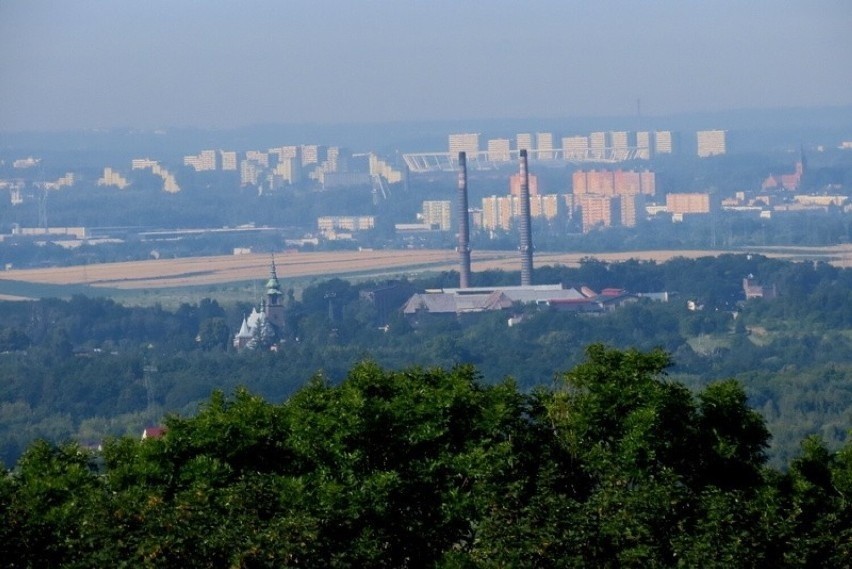 WIEŻA WIDOKOWA W GÓRZE SIEWIERSKIEJ...