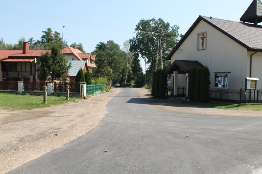 Wybudowana nowa droga i  ścieżka rowerowa w gminie Odrzywół.