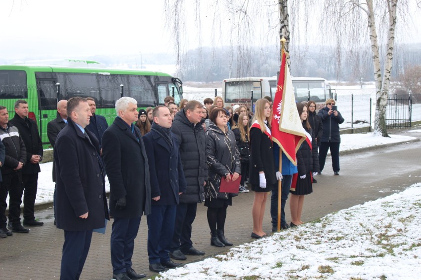 "Pod biało-czerwoną" z udziałem ministra Adama...