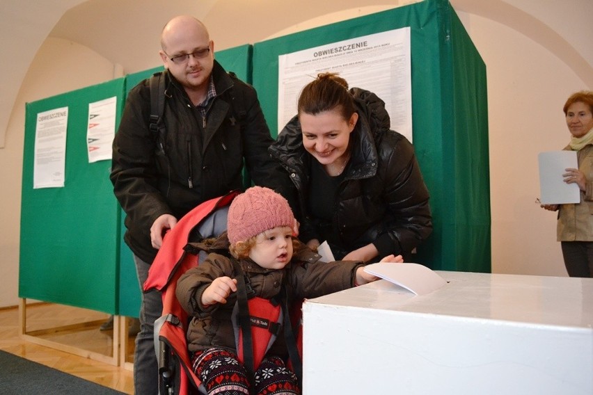 Wybory parlamentarne 2015 w Bielsku-Białej. 2-letnia Jadwiga...