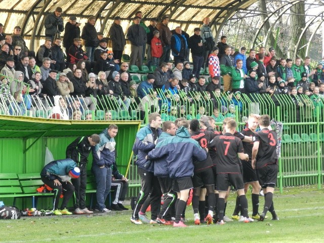 4. liga: Concordia Knurów - Gwarek Tarnowskie Góry 1:4