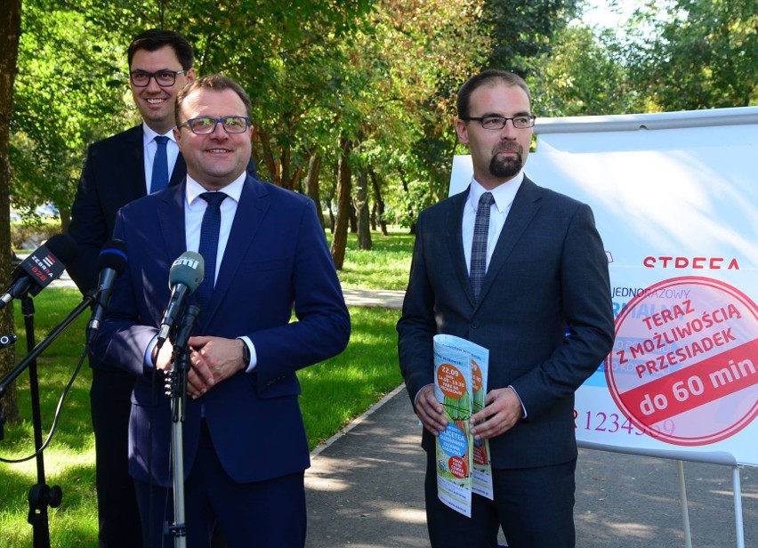 Konferencja prasowa władz miasta.