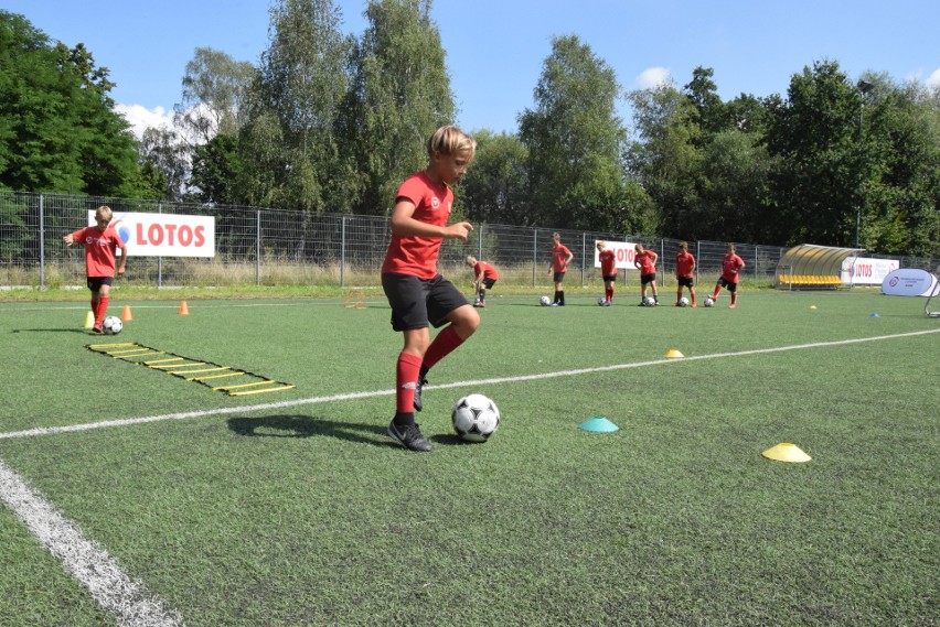 Czechowicka „Trójka” nabrała wiatru w żagle. Dzięki akcji Piłkarska Przyszłość z Lotosem