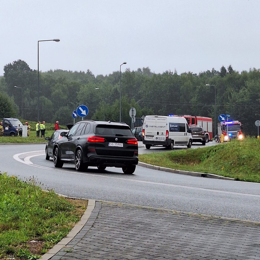 Wypadek na DGP w Jastrzębiu-Zdroju. Zderzyły się dwa pojazdy