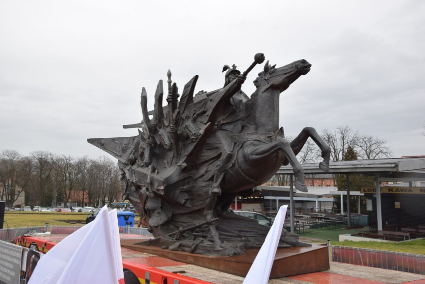 Powitali pomnik Jana III Sobieskiego w Częstochowie