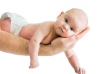 Pleśniawki u dorosłych i dzieci: objawy, leczenie. Pleśniawki u niemowlaka atakują jamę ustną i język