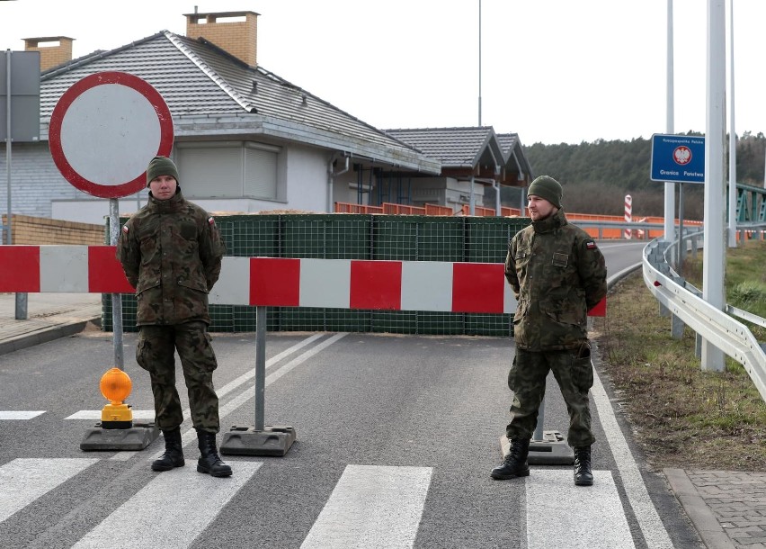 Białoruś zamyka granicę z Polską i Litwą. Powodem ma być rosnąca liczba zakażeń koronawirusem w obydwu państwach (zdjęcia)