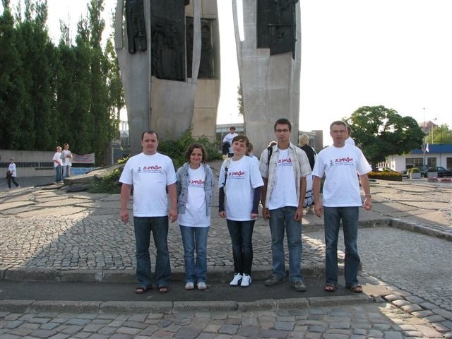 Uczniowie na Westerplatte 