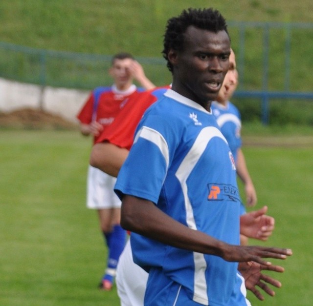 Granat interesuje się Senegalczykiem Karamo Sane, który ostatnio grał w Szreniawie Nowy Wiśnicz.