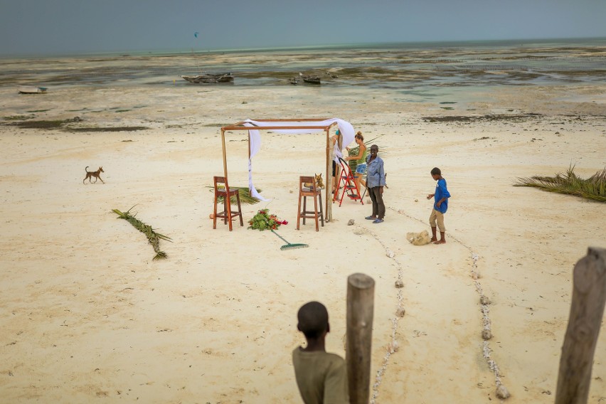 Ślub na Zanzibarze, czyli jak stać się romantycznym mężem. Wielka przygoda z tajemnicą w tle [ZOBACZ ZDJĘCIA]