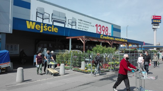 Markety budowlane znów będą czynne w weekendy. Czy będa też otwarte w niedziele?