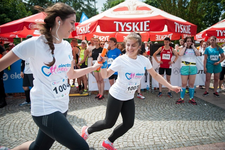 W Electrum Ekiden biorą udział drużyny po 6 biegaczy.