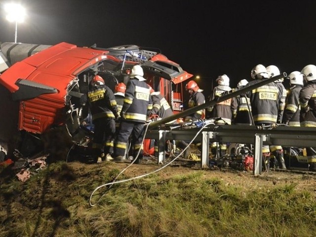 W wypadku na autostradzie A2 zginął 46-letni mężczyzna