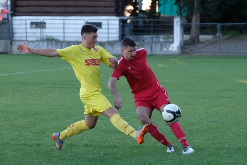 Czuwaj Przemyśl - LKS Skołoszów 1:2 (1:1).