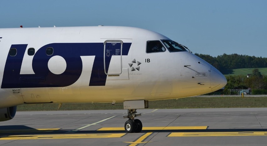Pierwszy samolot z Gdańska do Warszawy wyleciał w poniedziałek 1.06.2020. To początek odmrażania ruchu lotniczego po epidemii koronawirusa