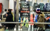 Black Friday: wielkie przeceny znanych marek! Reserved, Zara, H&M, Mango, Bershka [LISTA SKLEPÓW, CZARNY PIĄTEK 23.11.2018] 