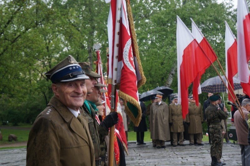 Dziś 69. rocznica zakończenia II wojny światowej w Europie (zdjęcia, wideo)