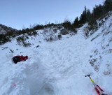 Tragiczna lawina w Tatrach Zachodnich. Śnieg zasypał dwie osoby, jedna nie przeżyła