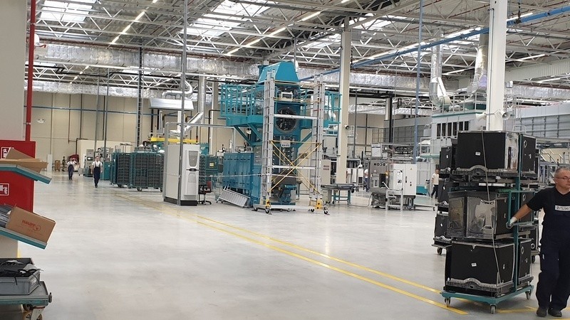 Nowa fabryka w Łodzi już pracuje! Jest praca dla 1500 osób! To jeden z największych zakładów produkcyjnych branży AGD w Europie