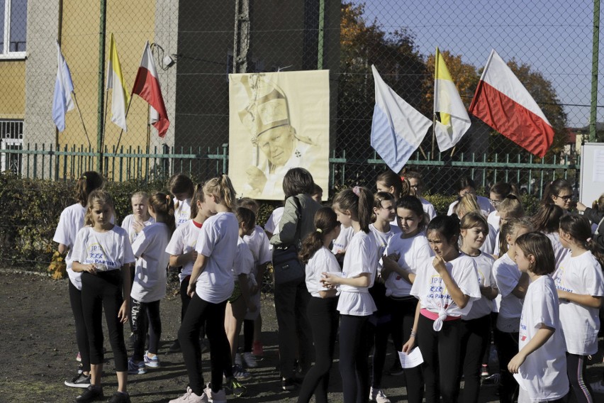 Biegacze uczcili w środę w Lublinie na sportowo pamięć papieża Jana Pawła II 