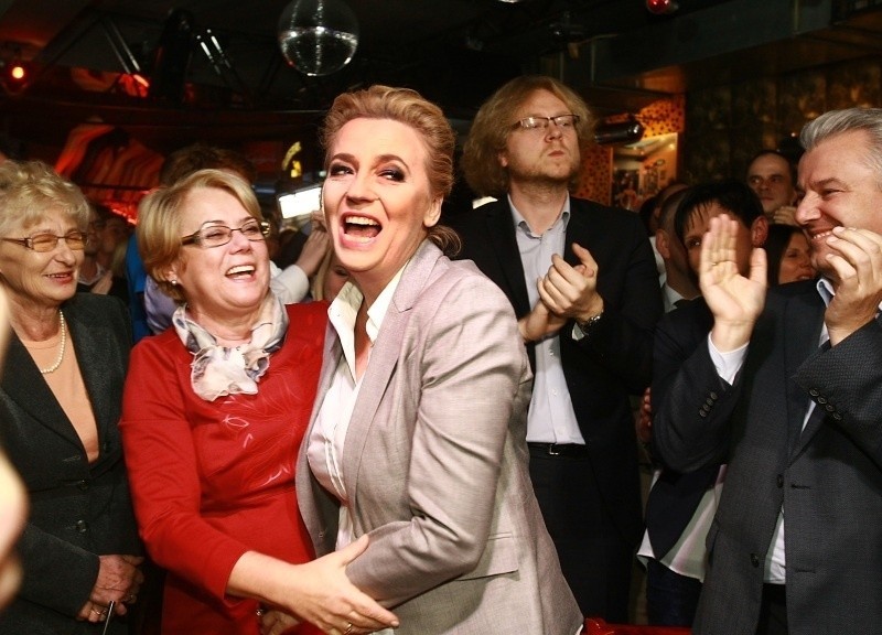Tak Hanna Zdanowska cieszyła się w pubie Łódź Kaliska w...