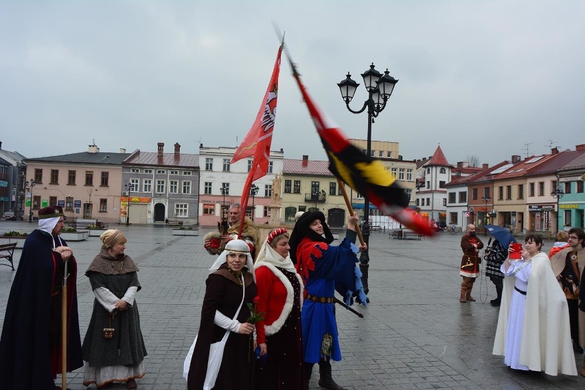 Rekonstrukcja historyczna na żywieckim rynku [ZDJĘCIA]