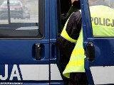 Dębno: Groźni autostopowicze. Pobili i okradli 