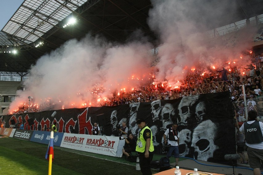 Nowa trybuna Torcida dla kibiców Górnika Zabrze otwarta...