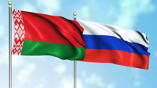 Flagi Białorusi i Rosyjskiej Federacji
