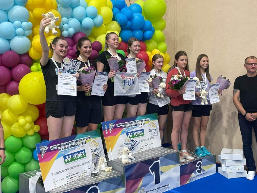 Wielki sukces staszowskiej badmintonistki - Dominiki Bartłomiejczuk. Przywiozła dwa medale z Mistrzostw Polski Młodzików