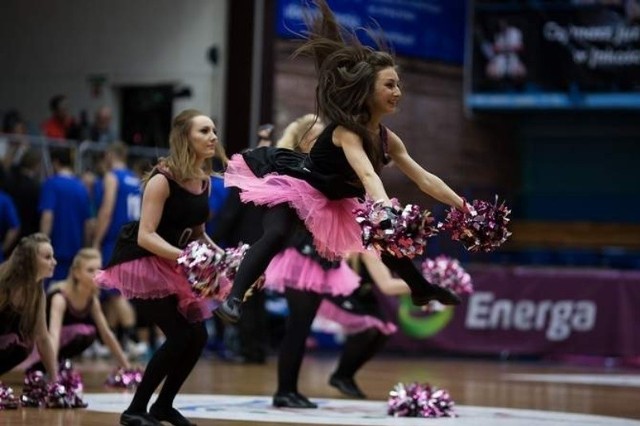 Na słupskie cheerleaderki można oddać głos na stronie: www.plk.pl