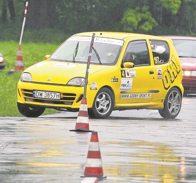 Na Niskich Łąkach istnieje m.in. plac do nauki jazdy samochodem