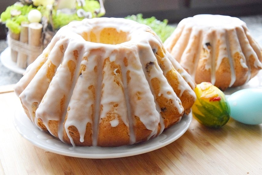 Drożdżowa babka to królowa świątecznego stołu. Pięknie...