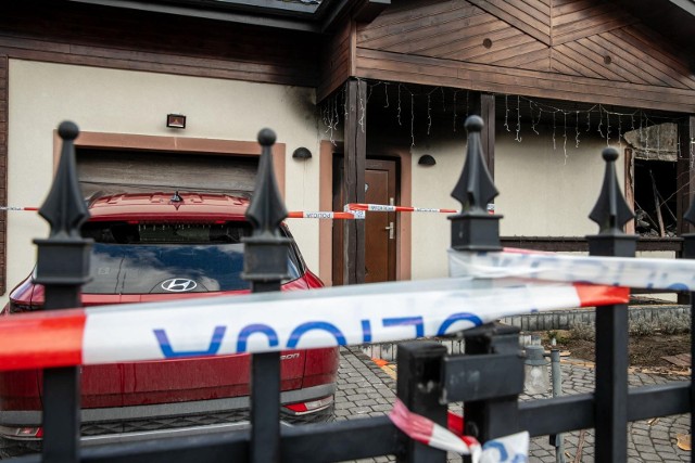Tragiczny pożar w Choroszczy po awanturze domowej. Nie żyją cztery osoby, w tym ojciec i troje dzieci