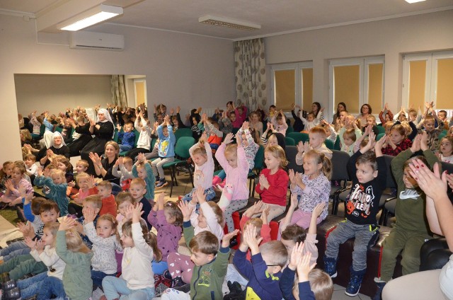 Dzieci z gminy Borkowice świętowały Dzień Pluszowego Misia.
