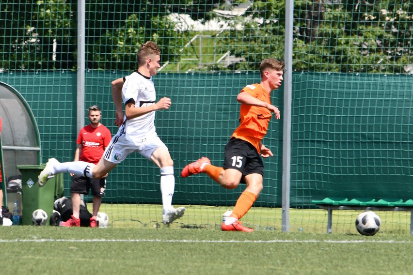 CLJ u-17. Awans wywalczony w pocie czoła. Legia Warszawa pewnie pokonała Zagłębie Lubin i zagra w finale