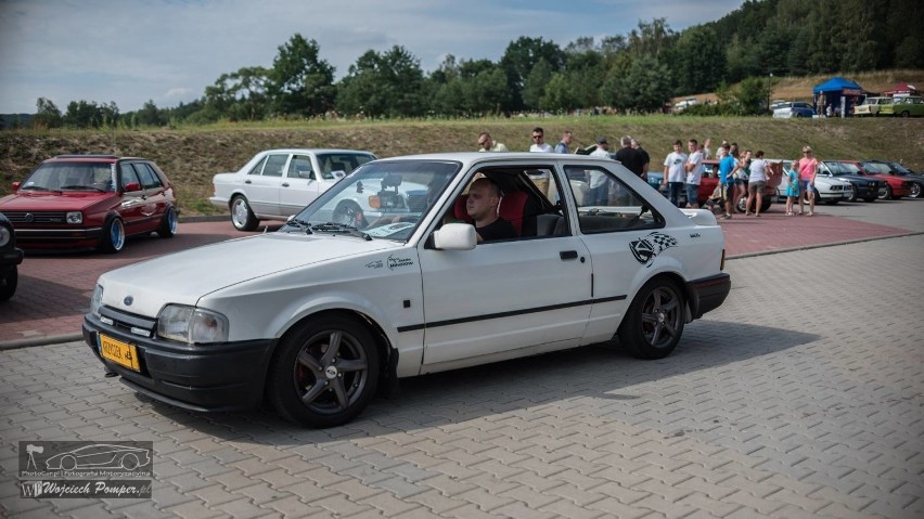 W gminie Babice zorganizowano I Zlot klasycznych pojazdów....