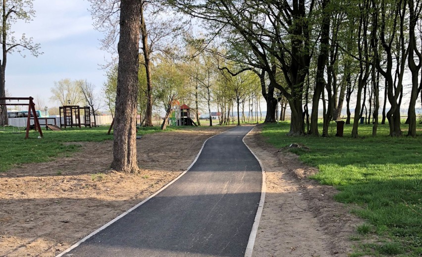 Jeden z fragmentów Dolnośląskiej Autostrady Rowerowej w...