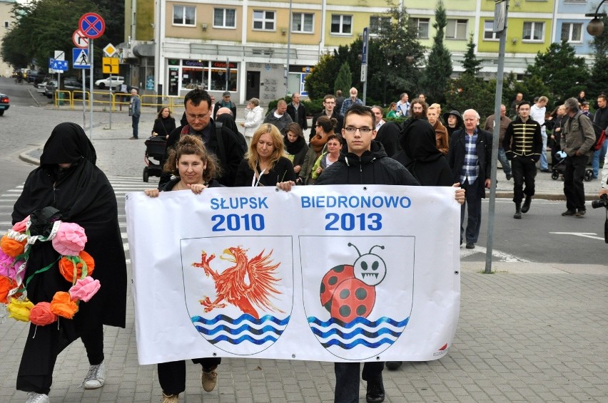 Protest przeciwko kolejnemu dyskontowi w Słupsku [ZDJĘCIA] 