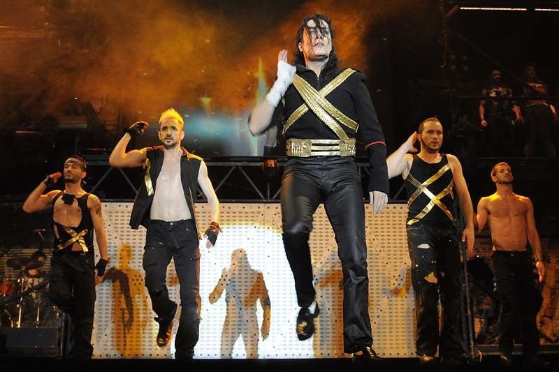 Forever King of Pop - Michael Jackson